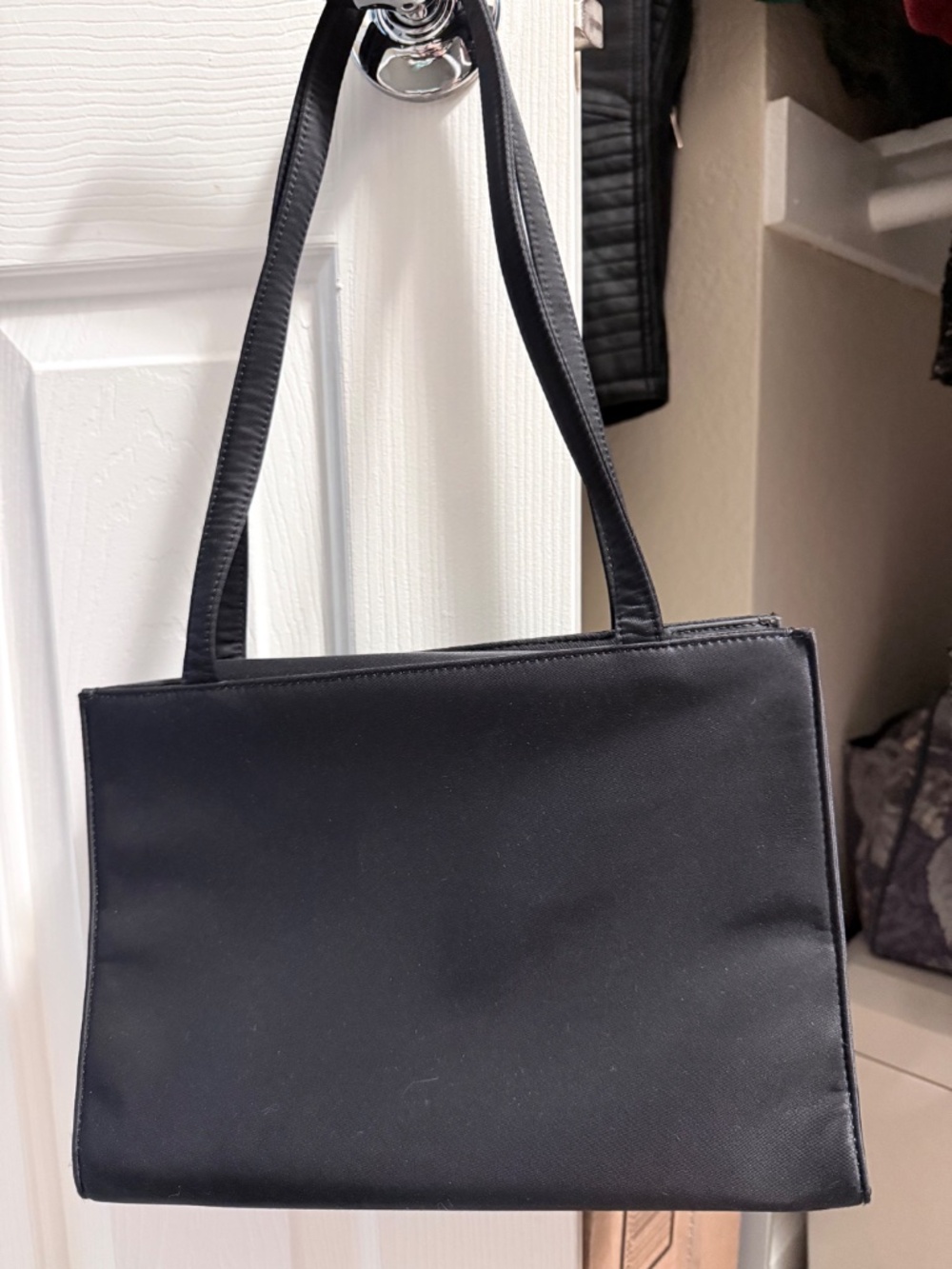 Kate Spade - Picture 2 of 3